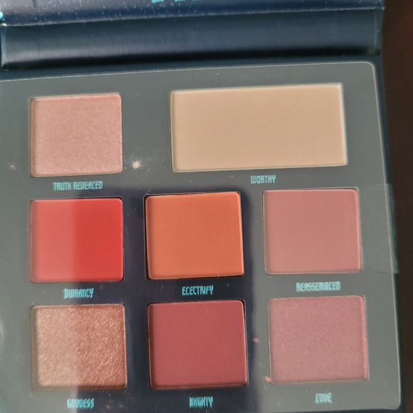 NWT Thor Love & Thunder Palette - Picture 9 of 9